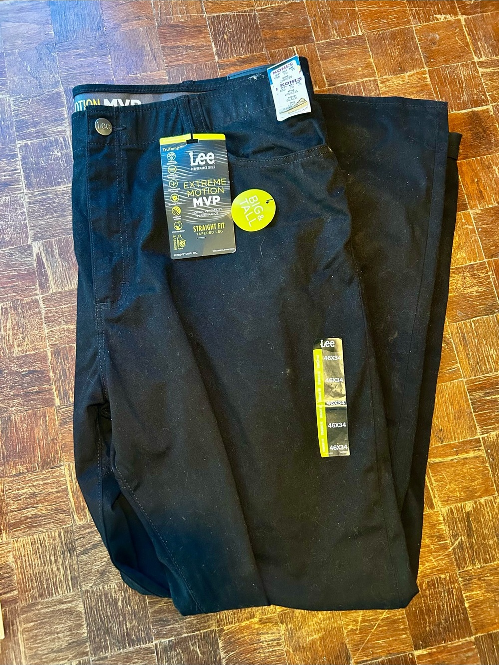 Lee Men's 46 x 34 Big/Tall Black Straight Leg Pants